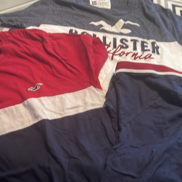 Classic Shirts 👕 - Picture 2 of 2